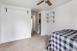 323 S Piedra Negra Dr, Queen Valley, AZ 85118 - Photo 23