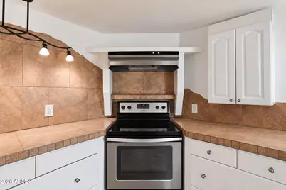 323 S Piedra Negra Drive, Queen Valley, AZ 85118 - Photo 13