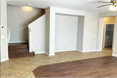 977 W Jersey Way, San Tan Valley, AZ 85143 - Photo 5