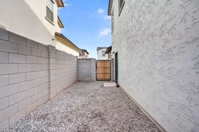 9226 E Sebring Avenue, Mesa, AZ 85212 - Photo 43
