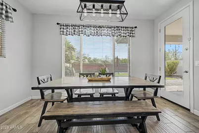 14369 W Wethersfield Road, Surprise, AZ 85379 - Photo 11