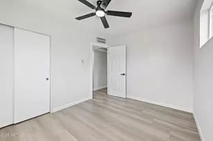 4332 W Crittenden Ln, Phoenix, AZ 85031 - Photo 15