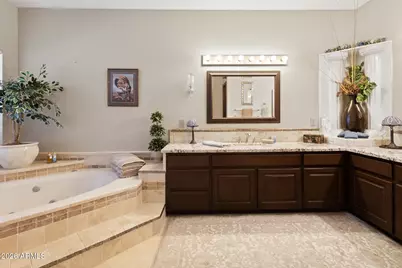 5866 W Del Lago Circle, Glendale, AZ 85308 - Photo 41