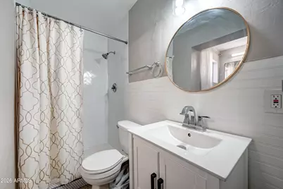 2908 W Corrine Drive, Phoenix, AZ 85029 - Photo 11