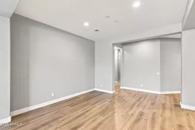 29819 N 118th Drive, Peoria, AZ 85383 - Photo 5