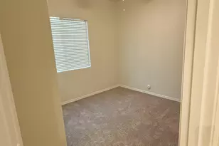 2564 E Orleans Dr, Gilbert, AZ 85298 - Photo 11