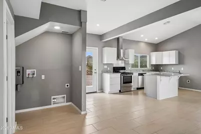 333 S Picket Drive, Maricopa, AZ 85139 - Photo 3