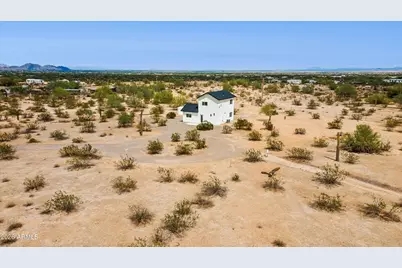 333 S Picket Drive, Maricopa, AZ 85139 - Photo 35