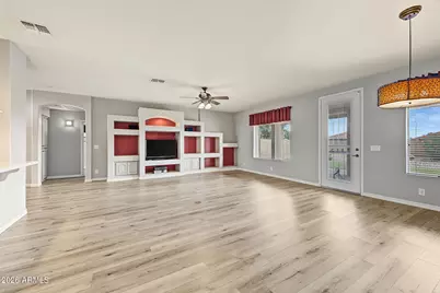 11439 E Nell Avenue, Mesa, AZ 85209 - Photo 9