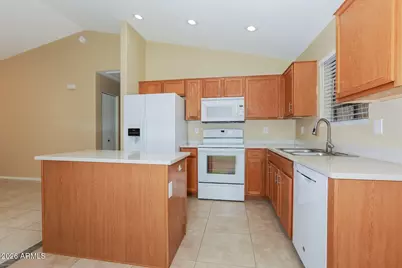 206 W Brangus Way, San Tan Valley, AZ 85143 - Photo 7