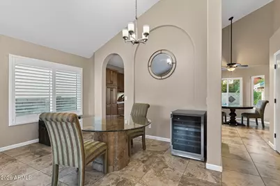 9164 W Paradise Lane, Peoria, AZ 85382 - Photo 7