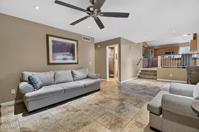 9164 W Paradise Lane, Peoria, AZ 85382 - Photo 13