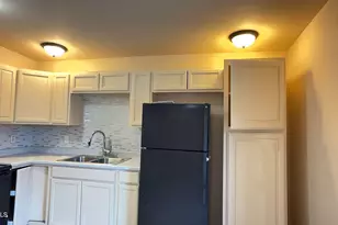 6714 N 54th Ave, Glendale, AZ 85301 - Photo 5