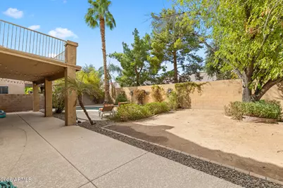 6738 W Wahalla Lane, Glendale, AZ 85308 - Photo 57
