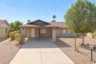 815 W Bluefield Ave, Phoenix, AZ 85023 - Photo 1