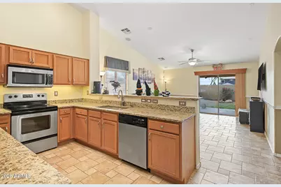 36865 W Maddaloni Avenue, Maricopa, AZ 85138 - Photo 7