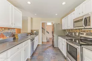 307 S Ocean Dr, Gilbert, AZ 85233 - Photo 3