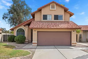 307 S Ocean Dr, Gilbert, AZ 85233 - Photo 1