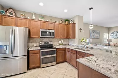 664 W Mangrove Road, San Tan Valley, AZ 85140 - Photo 5