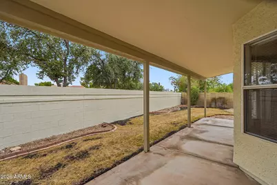 3219 E Wildwood Drive, Phoenix, AZ 85048 - Photo 33