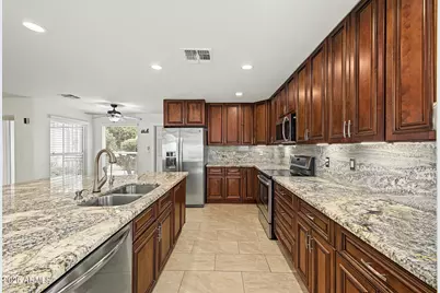 26253 S Dartford Drive, Sun Lakes, AZ 85248 - Photo 7