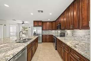 26253 S Dartford Dr, Sun Lakes, AZ 85248 - Photo 7