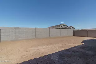 15812 W Mariposa Grande, Surprise, AZ 85387 - Photo 37