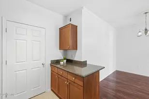 5345 E Van Buren St, Phoenix, AZ 85008 - Photo 15