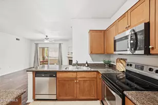 5345 E Van Buren St, Phoenix, AZ 85008 - Photo 13