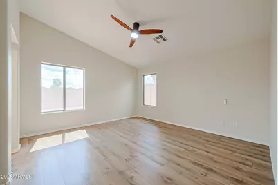 16211 W Caribbean Lane, Surprise, AZ 85379 - Photo 21