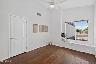 909 S Scallop Dr, Gilbert, AZ 85233 - Photo 15