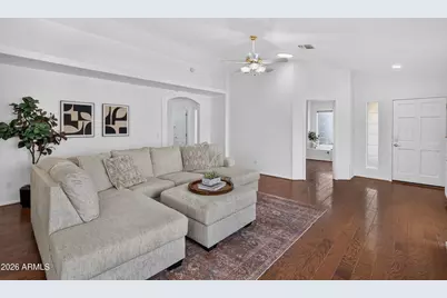 909 S Scallop Drive, Gilbert, AZ 85233 - Photo 7