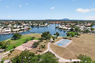 909 S Scallop Dr, Gilbert, AZ 85233 - Photo 37
