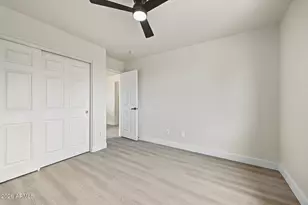2520 W Alta Vista Rd, Phoenix, AZ 85041 - Photo 27