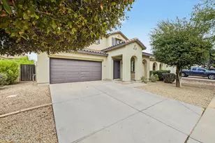 2520 W Alta Vista Rd, Phoenix, AZ 85041 - Photo 5