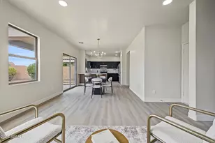 2520 W Alta Vista Rd, Phoenix, AZ 85041 - Photo 13