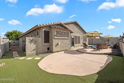 18426 W Western Star Boulevard, Goodyear, AZ 85338 - Photo 5