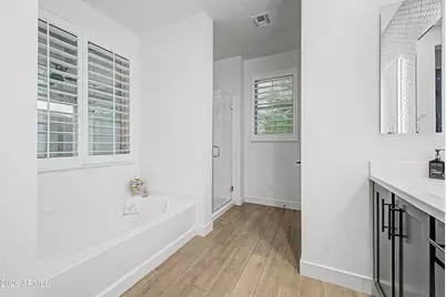 13138 W Crestvale Drive, Peoria, AZ 85383 - Photo 27
