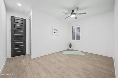 13138 W Crestvale Drive, Peoria, AZ 85383 - Photo 17