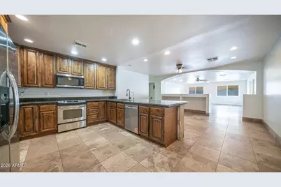 2526 E Isabella Avenue, Mesa, AZ 85204 - Photo 9