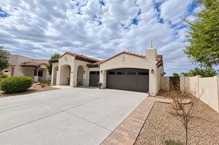 15692 W Meadowbrook Ave, Goodyear, AZ 85395 - Photo 3