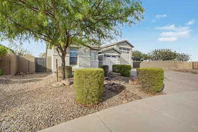 18352 W Kendall Street, Goodyear, AZ 85338 - Photo 3