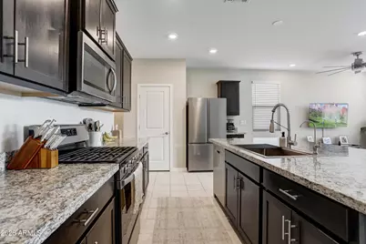 25303 N 144th Lane, Surprise, AZ 85387 - Photo 5