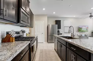 25303 N 144th Ln, Surprise, AZ 85387 - Photo 5