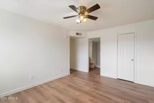 3810 N Maryvale Pkwy, Phoenix, AZ 85031 - Photo 13