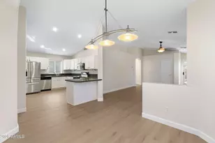 4315 E Glenhaven Dr, Phoenix, AZ 85048 - Photo 9