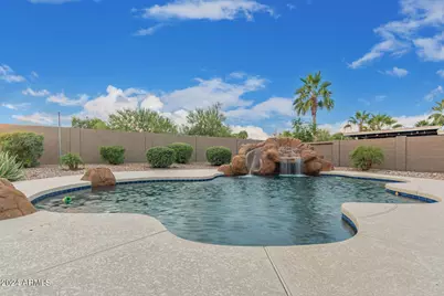 31748 N Blackfoot Drive, Queen Creek, AZ 85143 - Photo 13