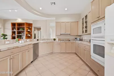 9522 E Cavalry Drive, Scottsdale, AZ 85262 - Photo 11
