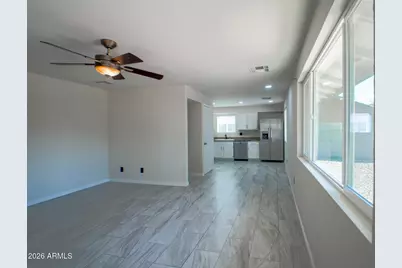 2844 N 71st Lane, Phoenix, AZ 85035 - Photo 7