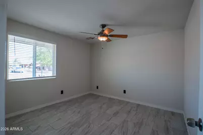 2844 N 71st Lane, Phoenix, AZ 85035 - Photo 15